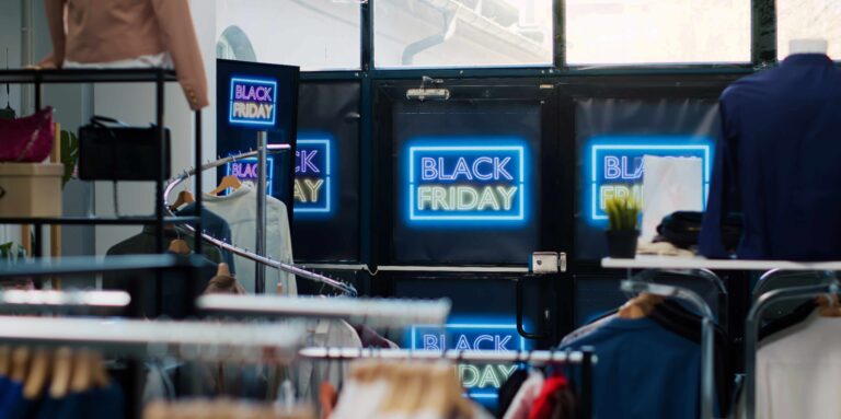 Empresas refuerzan su tecnología ante el pico del Black Friday