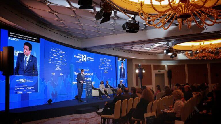 Madrid y Cataluña se unen para optar a la gigafactoría europea de inteligencia artificial con una inversión de 4.000 millones