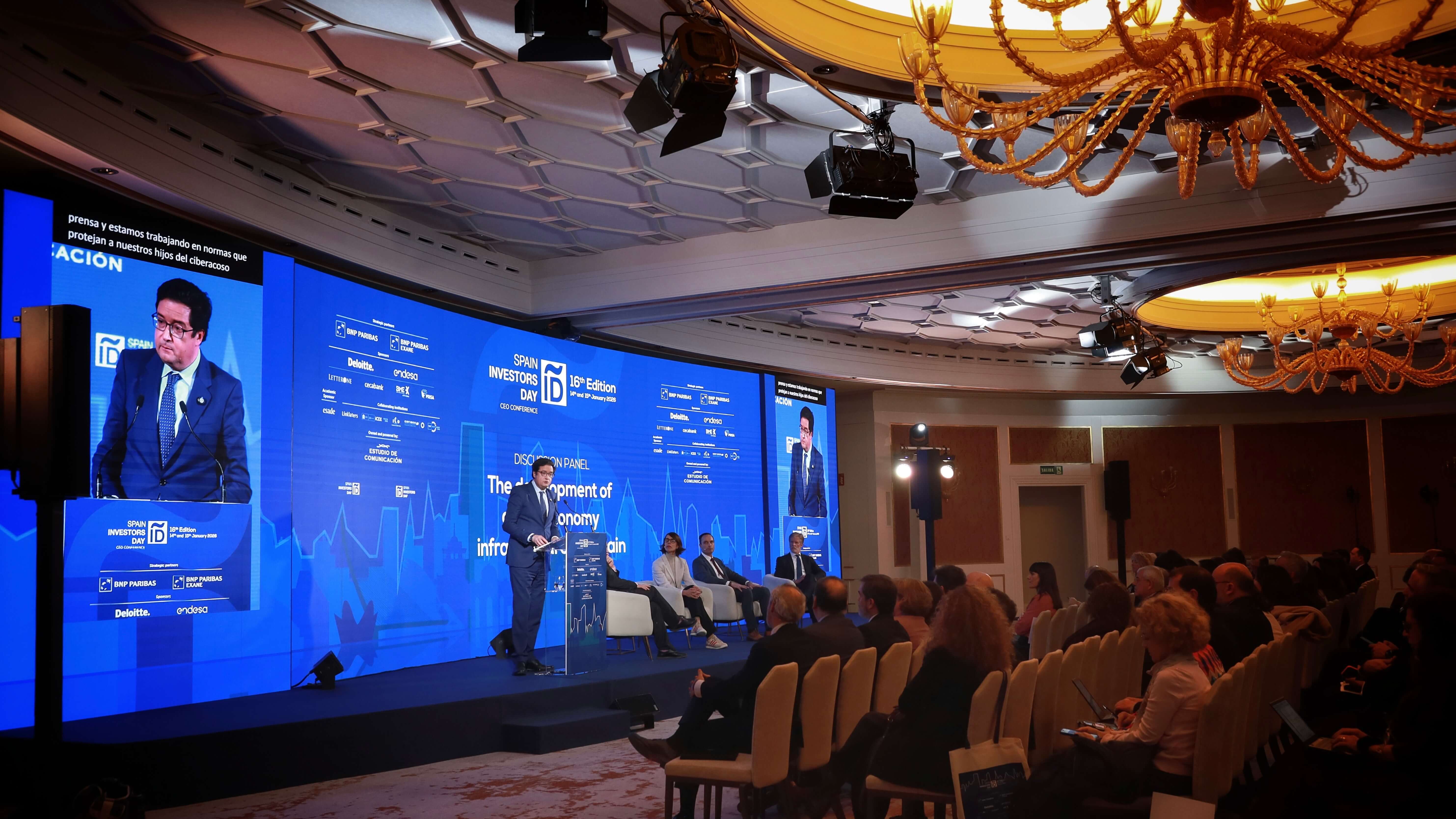 Madrid y Cataluña se unen para optar a la gigafactoría europea de inteligencia artificial con una inversión de 4.000 millones