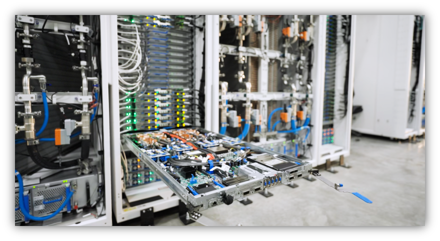 Microsoft lanza Maia 200 para acelerar la inferencia en Azure