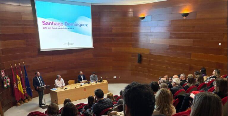 ROSI: la IA “made in Murcia” que promete menos papeleo y más tiempo para la ciudad