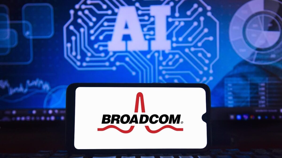 Broadcom desafía a Nvidia: prevé ingresos de 100 mil millones de dólares en chips de IA para 2027