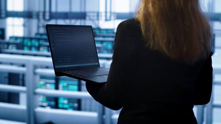 Del centro de datos clásico al motor de la IA: las cinco claves que ya marcan la nueva carrera tecnológica