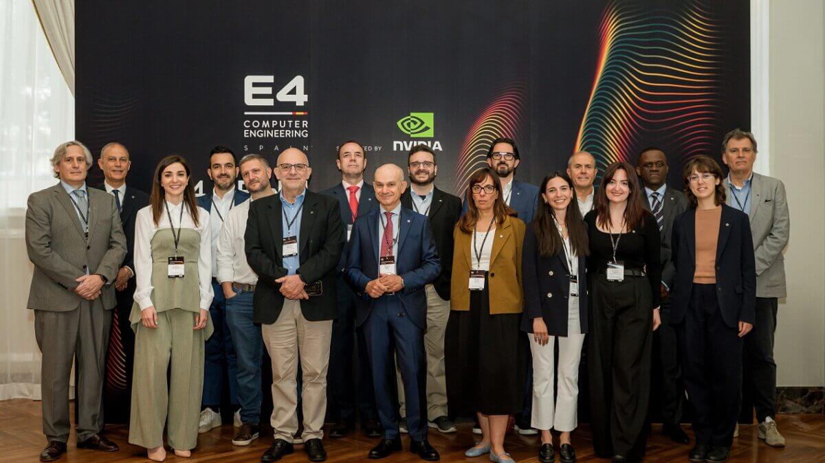 Equipo directivo de E4 Computer Engineering en la puesta de largo de la presentación de la compañía en España