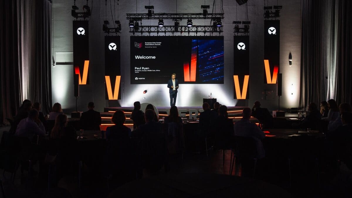 Vertiv apuesta por la infraestructura convergente para acelerar el despliegue de la IA